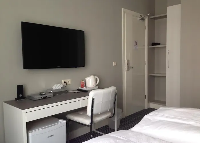 House No 7 4* Amsterdam