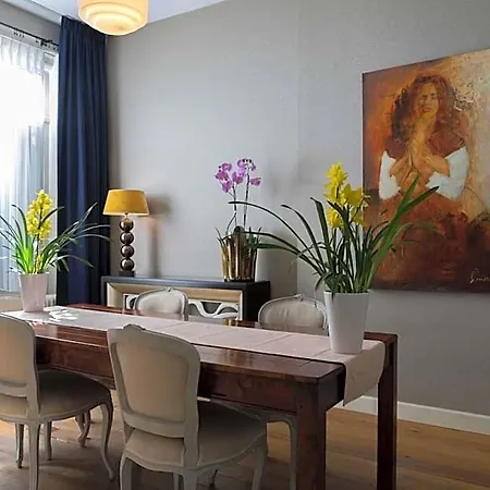 House No 7 Bed & Breakfast 4*