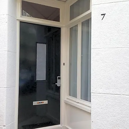 House No 7 Bed & Breakfast 4*