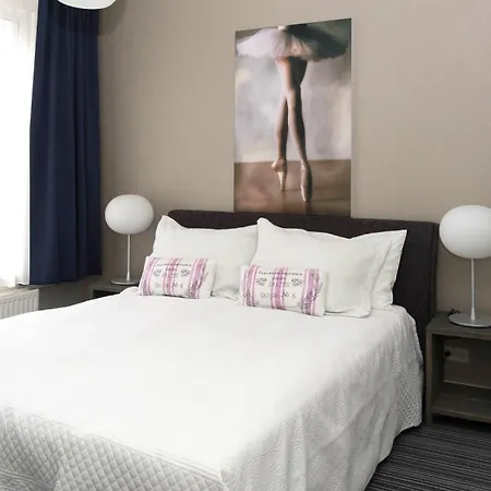 House No 7 Bed and Breakfast 4*